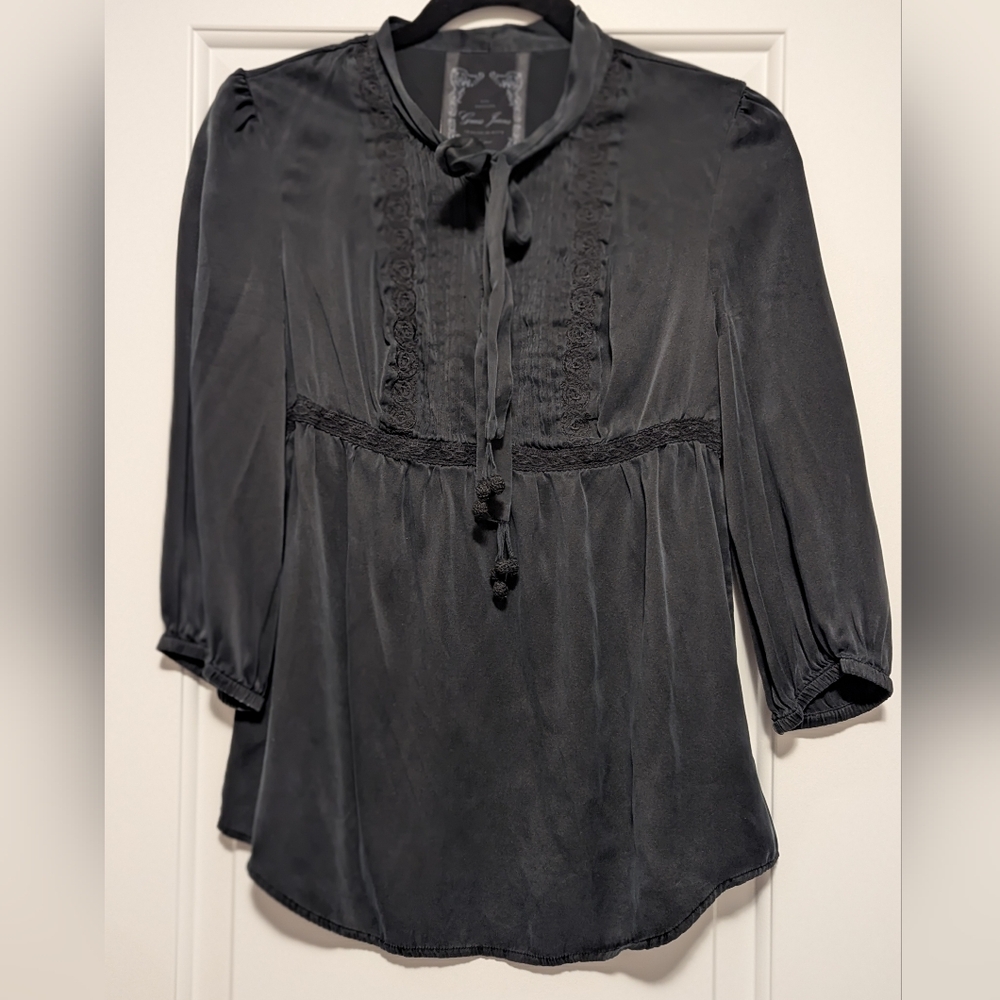2/$50 Guess Jeans Silk Blouse Black Pintuck Lace Trim Puff Sleeve Top Size S - Picture 2 of 5